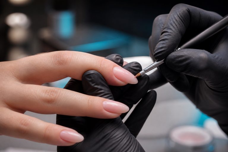 Corso Nails II Livello perfezionamento gel a Catania